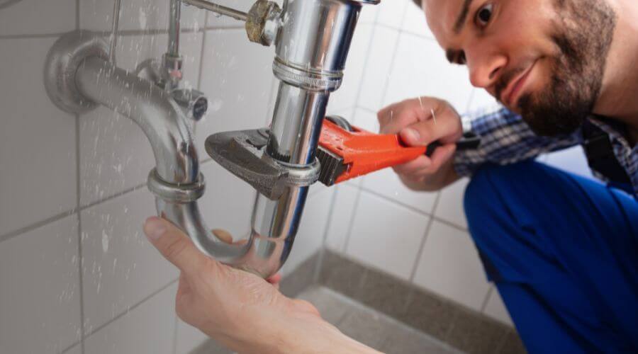 Professional expert plumbing services in Whitharral, TX